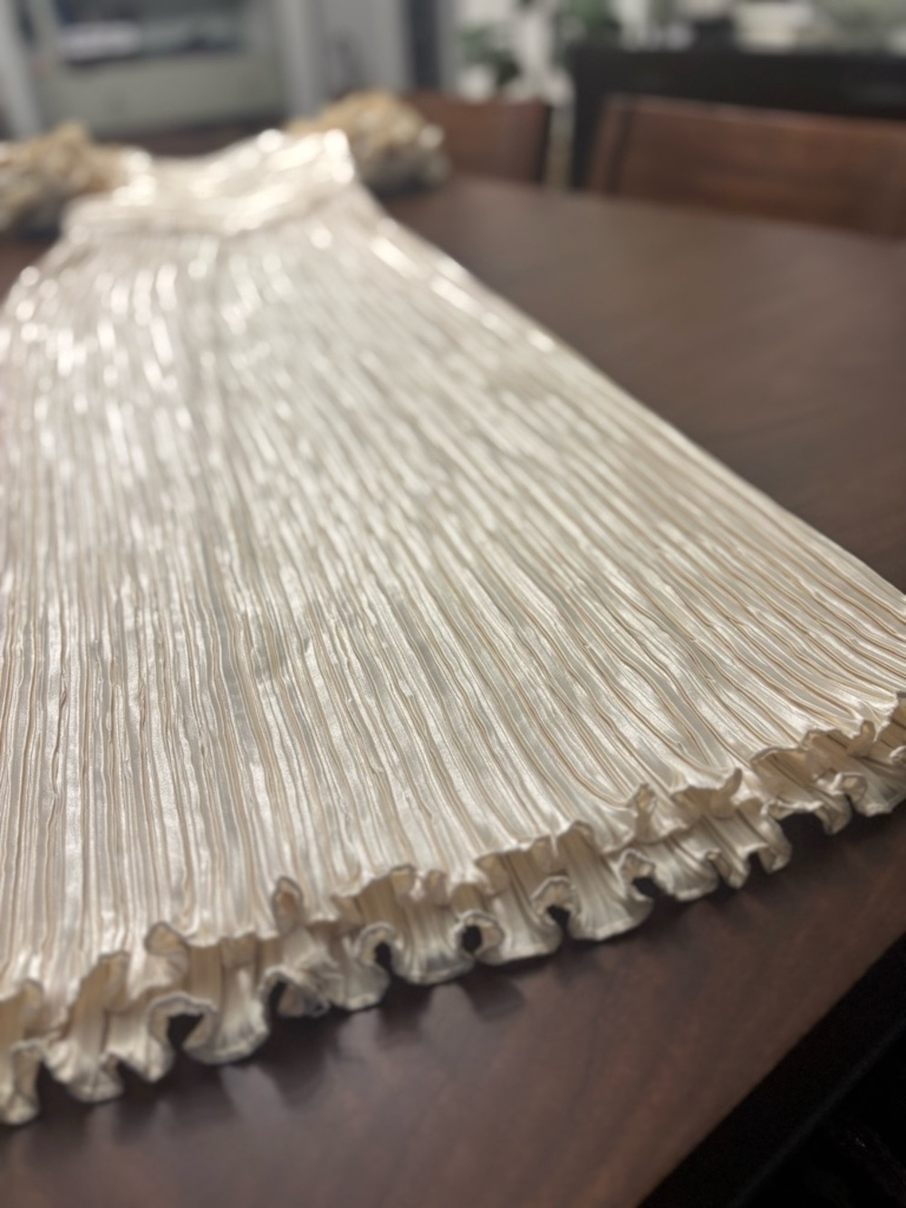 Vintage Ivory Pleated Maxi Dress Statement Sleeves Rosette Formal 10 - Picture 13 of 16
